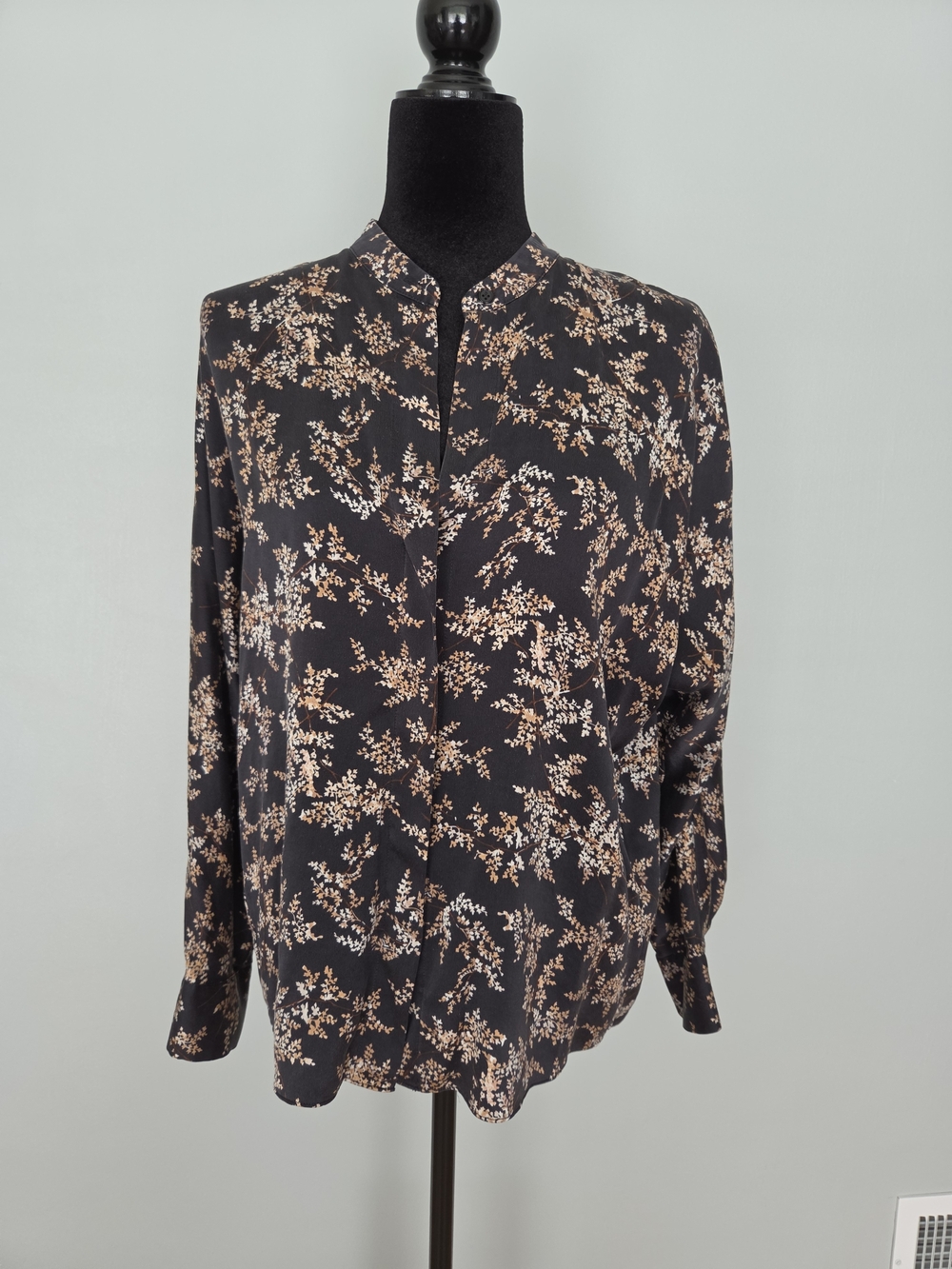 Vince Black Floral Button-Down Blouse